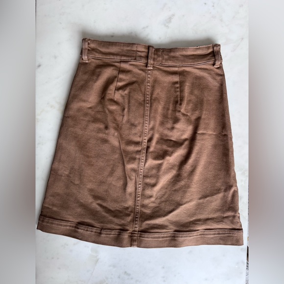 Everlane The Patch Pocket Mini Twill Skirt In Ochre, Size 00 - Picture 4 of 4